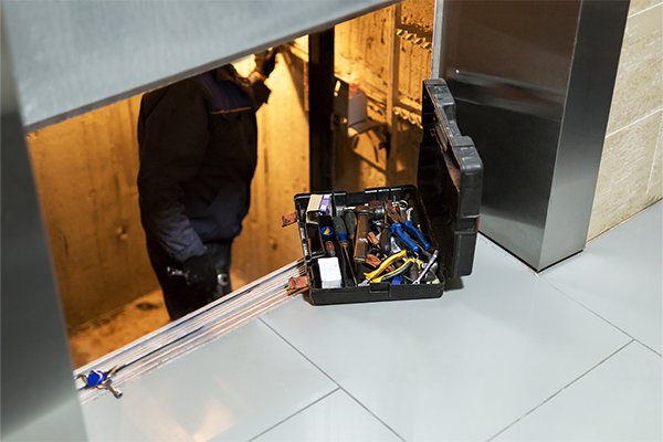 Operate at a Lift Rescue